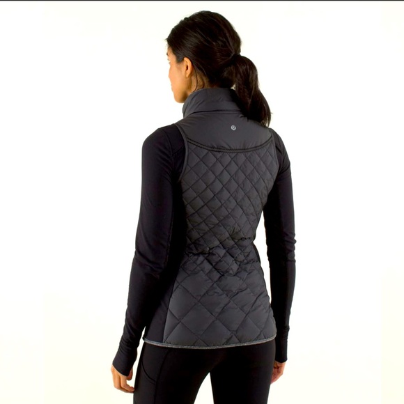 Lululemon Fluff Off Vest - Picture 7 of 9